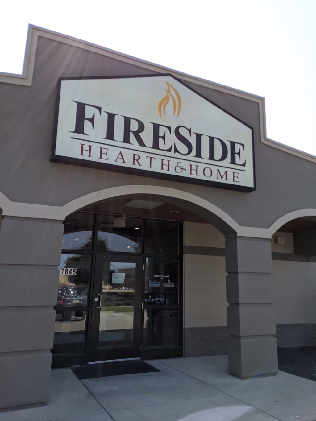 Fireside Hearth & Home | 7851 89th St, Indianapolis, IN 46256, USA | Phone: (317) 576-1625