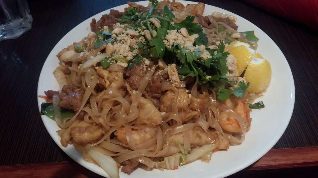 Imperial China Diner | 11041 Shadow Creek Pkwy #113, Pearland, TX 77584, USA | Phone: (713) 340-1366