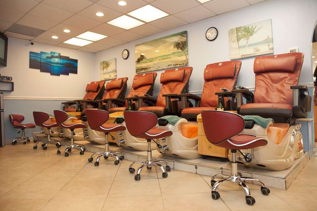 Hollywood Nails and Spa I Arlington | 5015 Wilson Blvd, Arlington, VA 22203, USA | Phone: (703) 465-1823