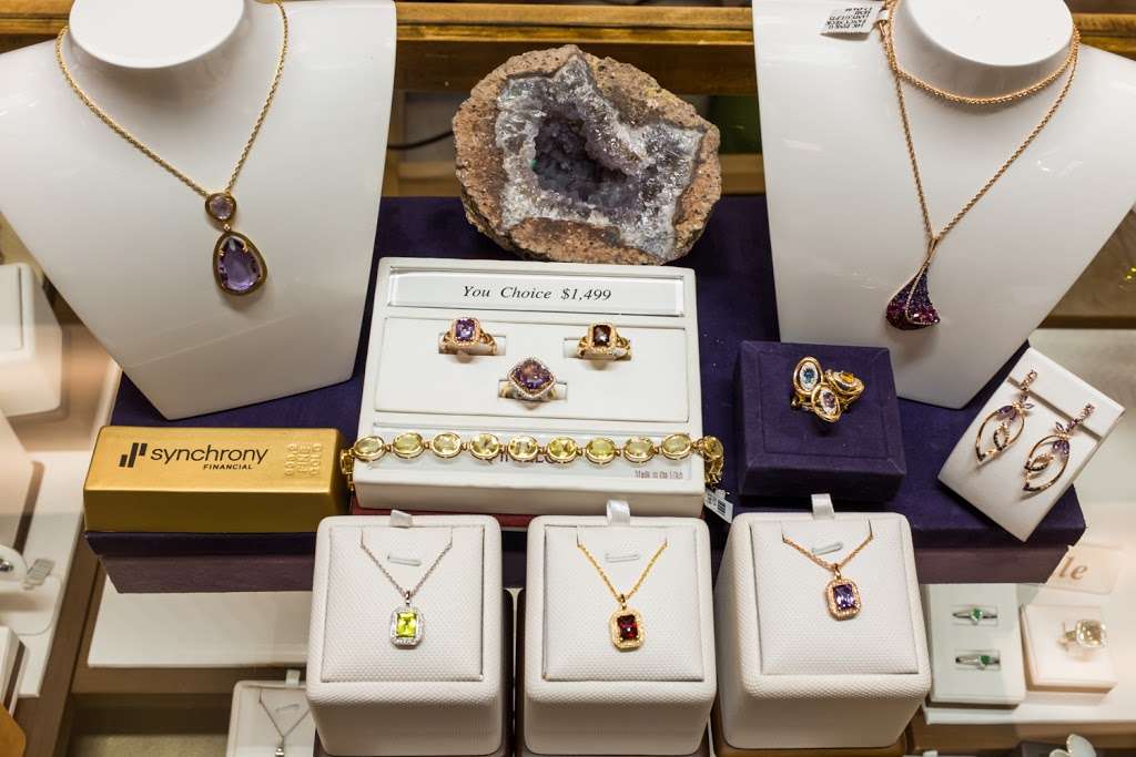 Gemmas Jewelers - Rancho Cucamonga | Terra Vista Town Center,, 10582 East Foothill Boulevard Suite 100, Rancho Cucamonga, CA 91730, USA | Phone: (909) 944-8529