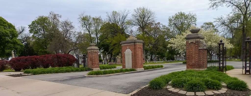 Saint Adalberts Cemetery / Polish Union Cemetery | 3706 R South 13th Street, Milwaukee, WI 53221, USA | Phone: (414) 483-3663