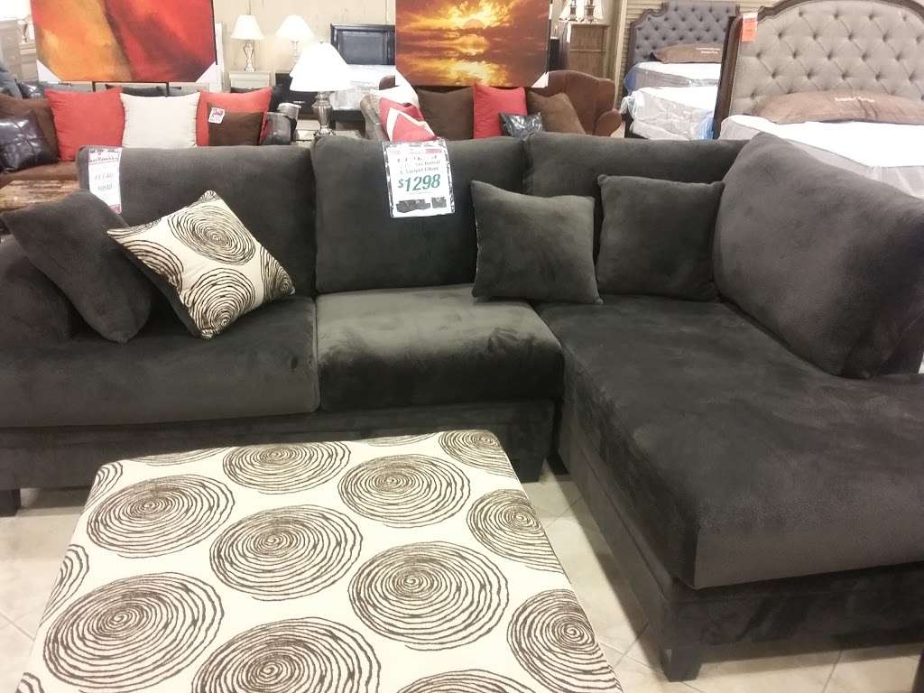 Bi-Rite Furniture | 7114 North Fwy, Houston, TX 77076, USA | Phone: (713) 699-8200