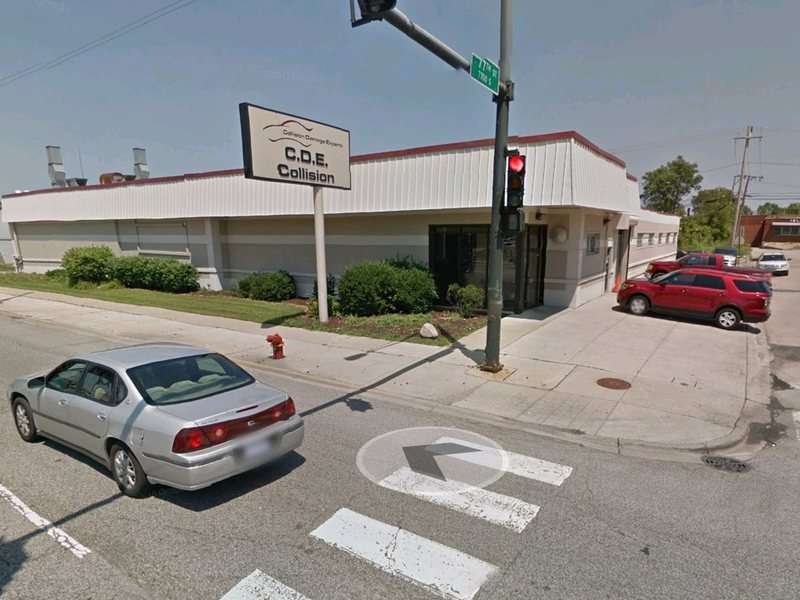 CDE Collision Center-Chicago (7659) | 7659 S Western Ave, Chicago, IL 60620, USA | Phone: (773) 925-8511