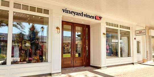 vineyard vines | 4999 Old Orchard Rd Space N-30, Skokie, IL 60077, USA | Phone: (847) 673-3731