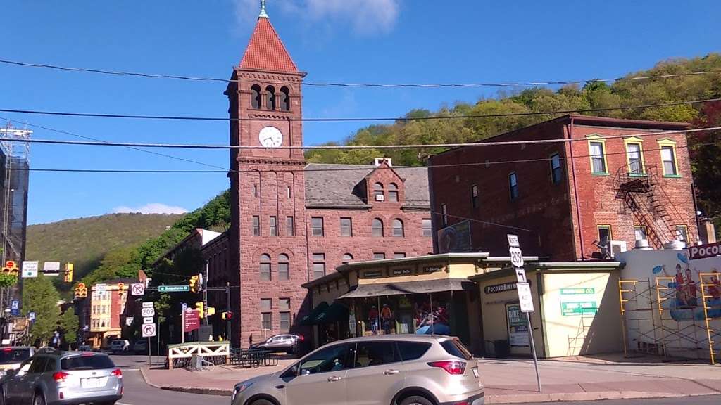 Carbon County Prothonotary | 2 Broadway, Jim Thorpe, PA 18229, USA | Phone: (570) 325-2481