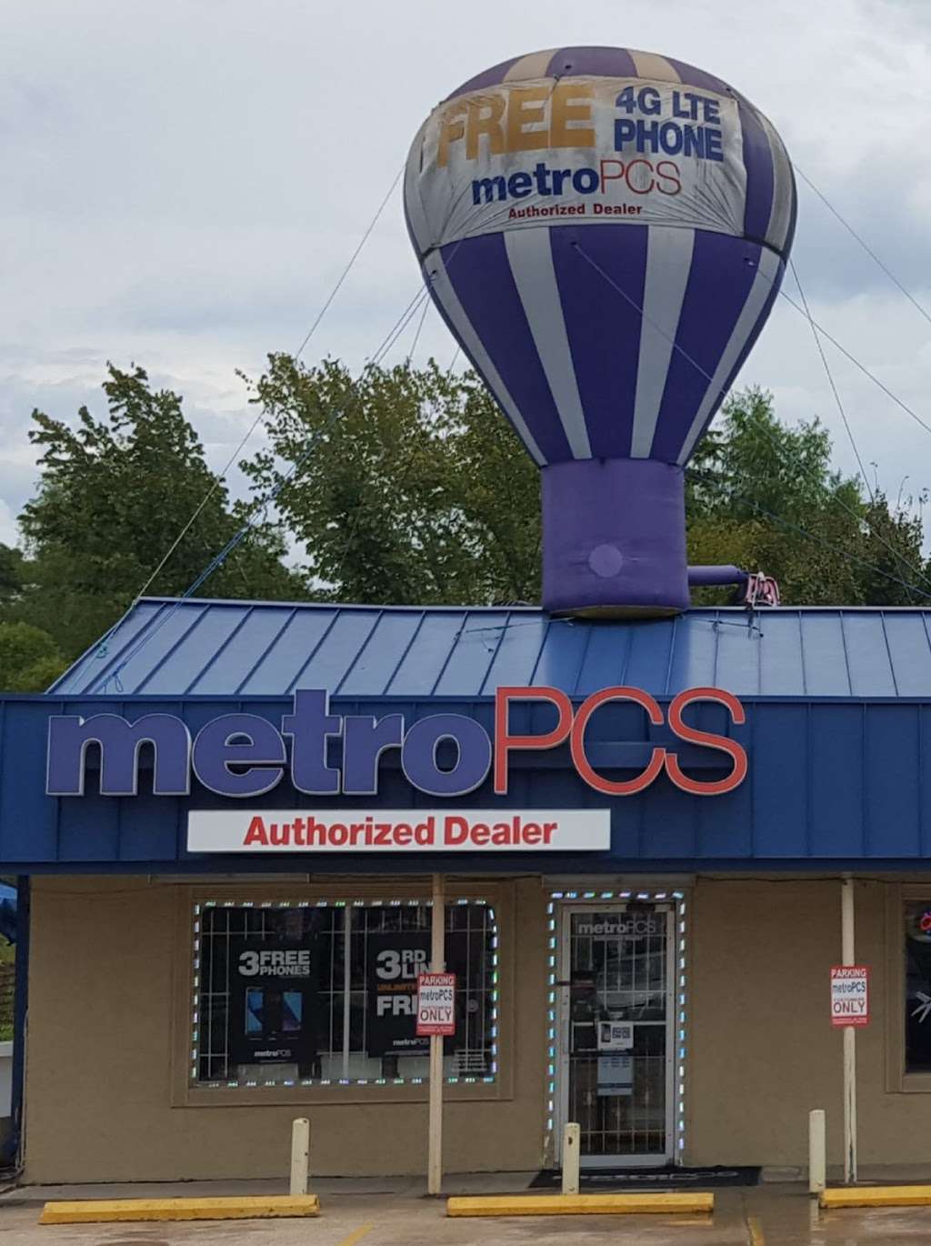 MetroPCS BY TMOBILE | 20195 FM 1485 STE-D, New Caney, TX 77357, USA | Phone: (832) 793-5103