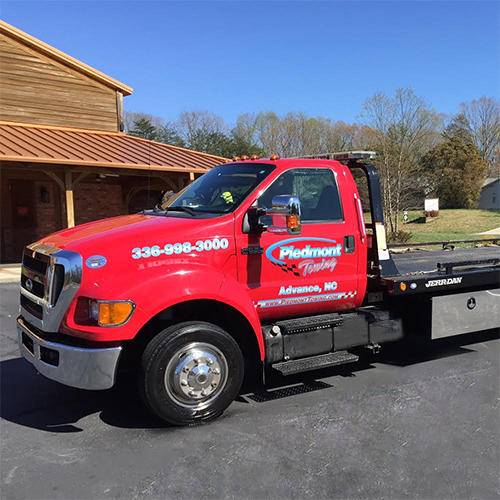 Piedmont Towing | 3341 US-64 E, Advance, NC 27006, USA | Phone: (336) 998-3000