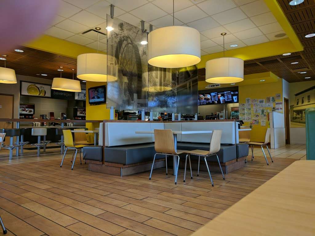 McDonalds | 1 Red Pump Rd, Bel Air, MD 21014, USA | Phone: (410) 838-5129