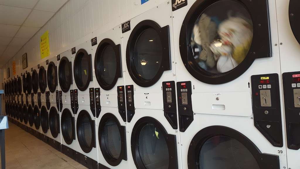 Spencers Washateria | 7123 Spencer Hwy, Pasadena, TX 77505, USA | Phone: (281) 479-6206