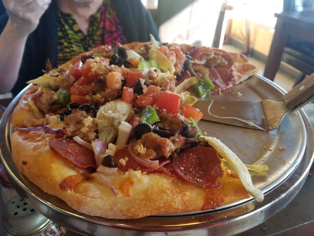 Odyssey Pizzeria & Cafe | 2350 Carlos St, Moss Beach, CA 94038, USA | Phone: (650) 728-5151