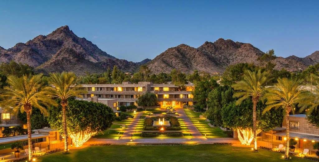 Arizona Biltmore, A Waldorf Astoria Resort | 2400 E Missouri Ave, Phoenix, AZ 85016, USA | Phone: (602) 955-6600