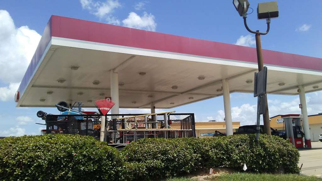 Conoco | 5210 Barker Cypress Rd, Houston, TX 77084, USA | Phone: (281) 855-9222