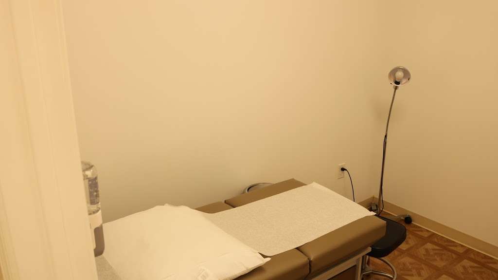 Clinica Latina Familiar 2 | 6845 N Fry Rd # 600, Katy, TX 77449, USA | Phone: (281) 861-0232