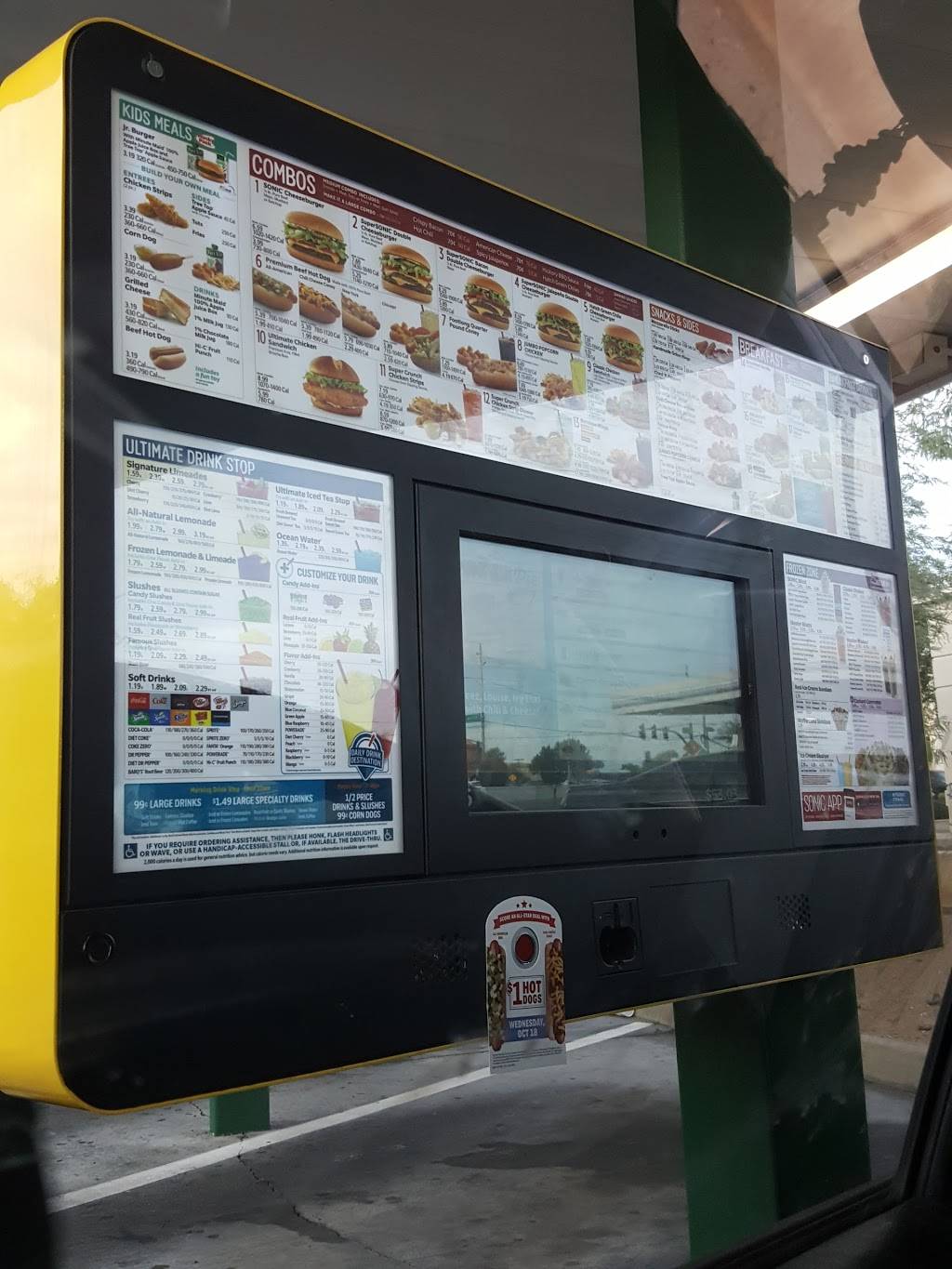 Sonic Drive-In | 6724 W Thomas Rd, Phoenix, AZ 85033, USA | Phone: (623) 848-0826