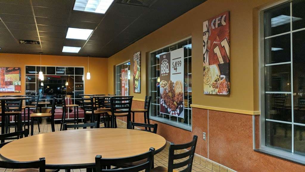 KFC | 8026 39th Ave, Kenosha, WI 53142, USA | Phone: (262) 697-9109