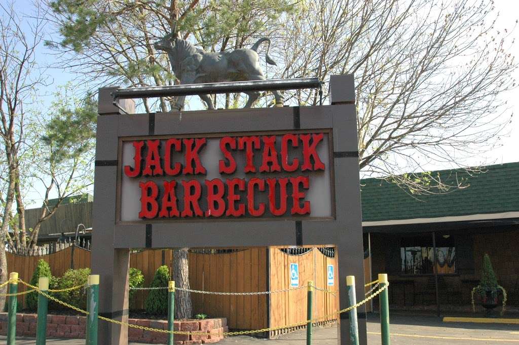 Jack Stack Barbecue - Martin City | 13441 Holmes Rd, Kansas City, MO 64145, USA | Phone: (816) 942-9141