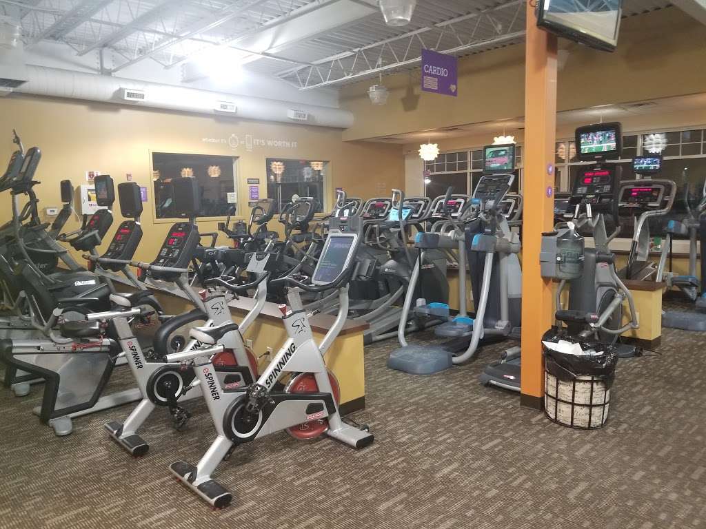 Anytime Fitness | 32 Indian Rock Rd, Windham, NH 03087, USA | Phone: (603) 552-3147