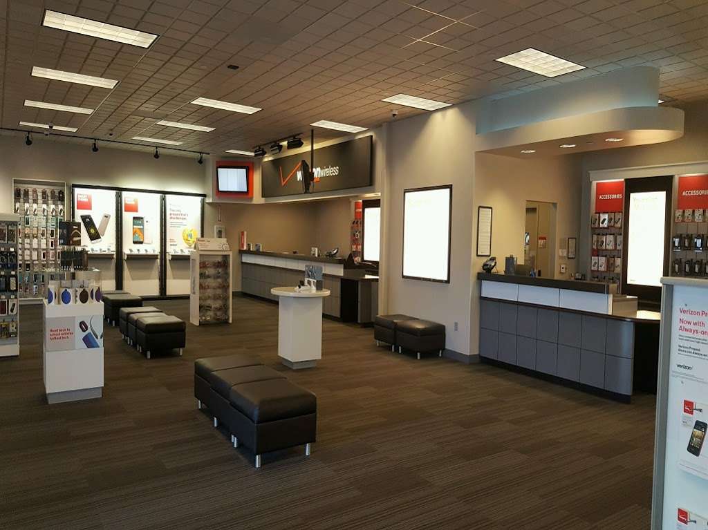 Verizon | 6856 Katella Ave, Cypress, CA 90630, USA | Phone: (714) 899-4690