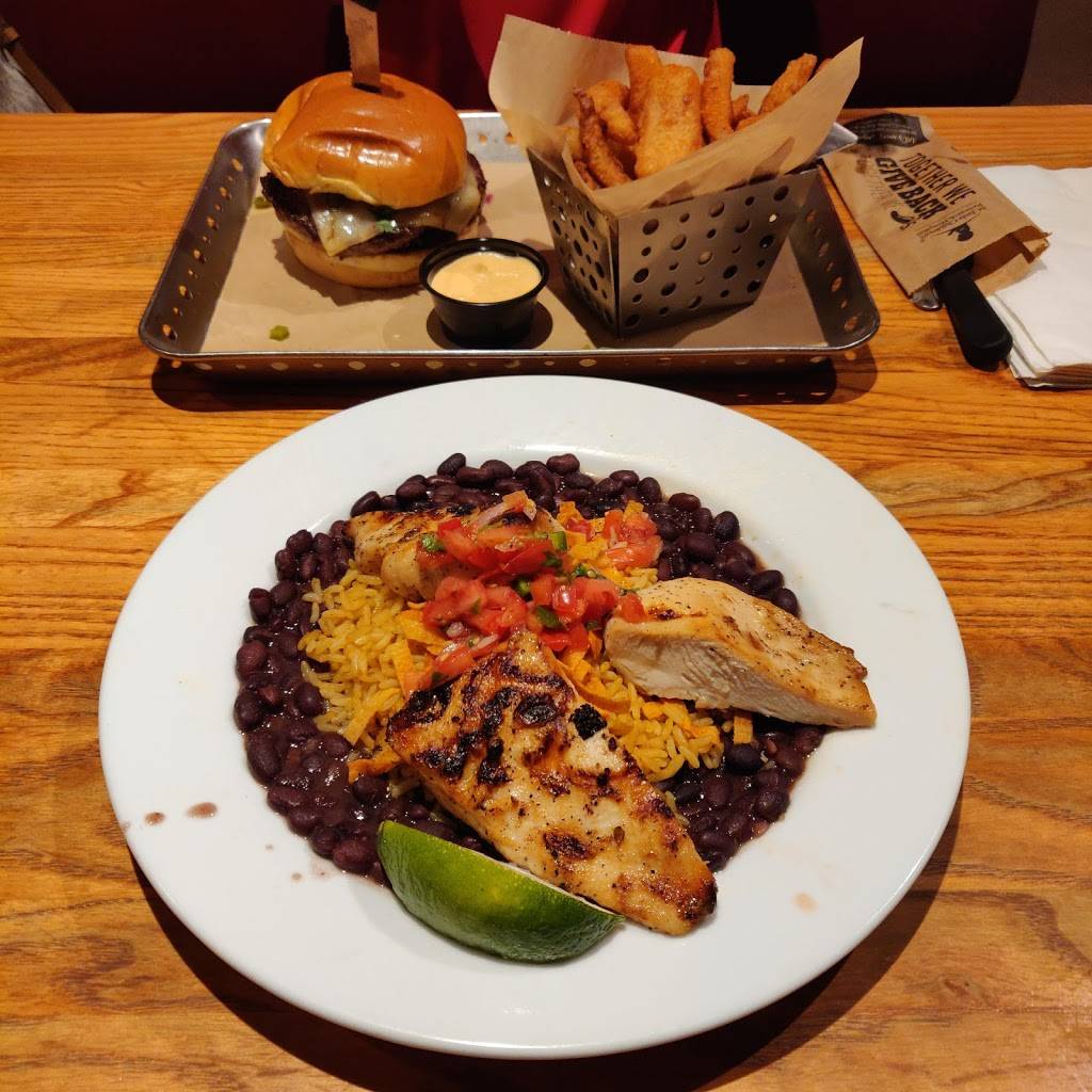 Chilis Grill & Bar | 9615 Deereco Rd, Lutherville-Timonium, MD 21093, USA | Phone: (410) 308-8740