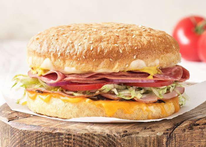 Schlotzskys | 3100 N Terminal Rd B, Houston, TX 77032, USA | Phone: (281) 230-3444