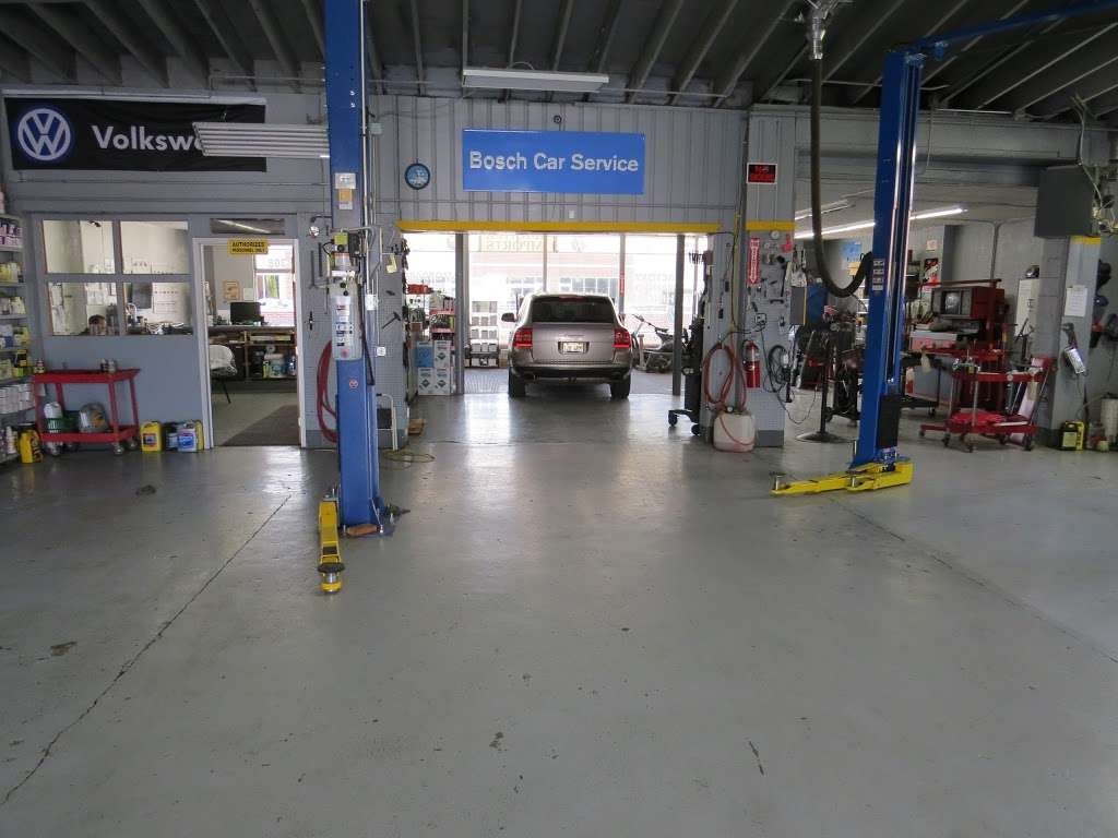 Autotech Imports BMW VW MERCEDES AUDI | 8308 W Grand Ave, River Grove, IL 60171, USA | Phone: (708) 716-3293