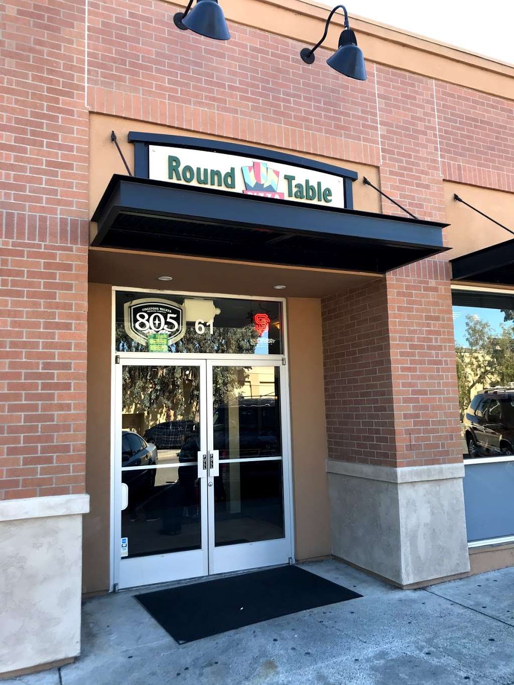 Round Table Pizza | 61 West 43rd Avenue, San Mateo, CA 94403, USA | Phone: (650) 577-0303