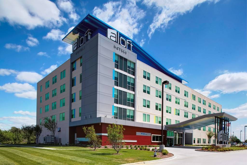 Aloft Wichita | 3642 N Oliver Ave, Wichita, KS 67220, USA | Phone: (316) 744-1100