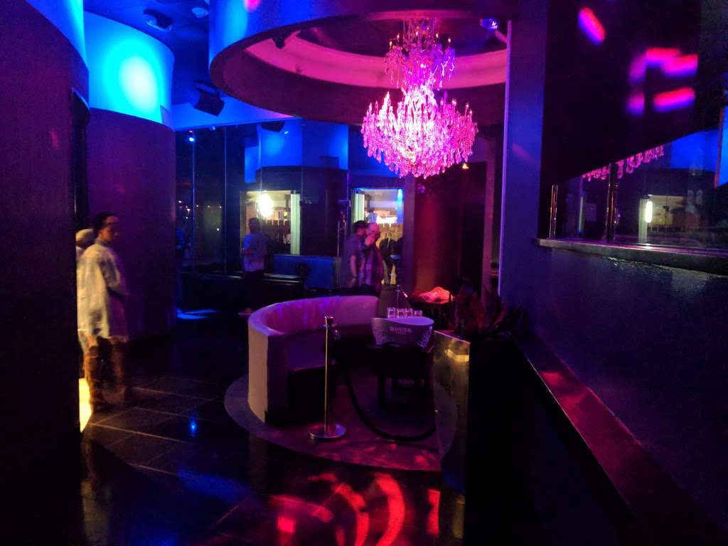 Heat Ultra Lounge | Anaheim GardenWalk, 400 Disney Way, Anaheim, CA 92802, USA | Phone: (714) 776-4328