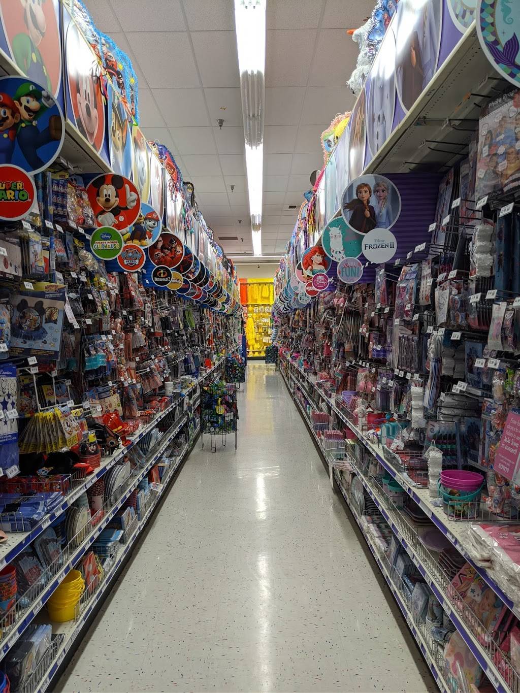 Party City (Open for In Store Shopping) | 2710 Company Dr, Bakersfield, CA 93312, USA | Phone: (661) 829-1100