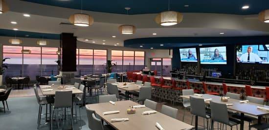 Surf Club Ocean Grille | 5700 Atlantic Ave, Virginia Beach, VA 23451, USA | Phone: (757) 425-5699