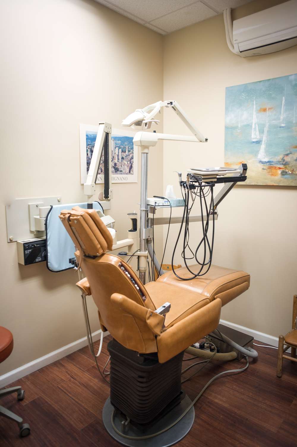 Glendale Dental Associates | 76-01 Myrtle Ave, Glendale, NY 11385, USA | Phone: (718) 386-2655