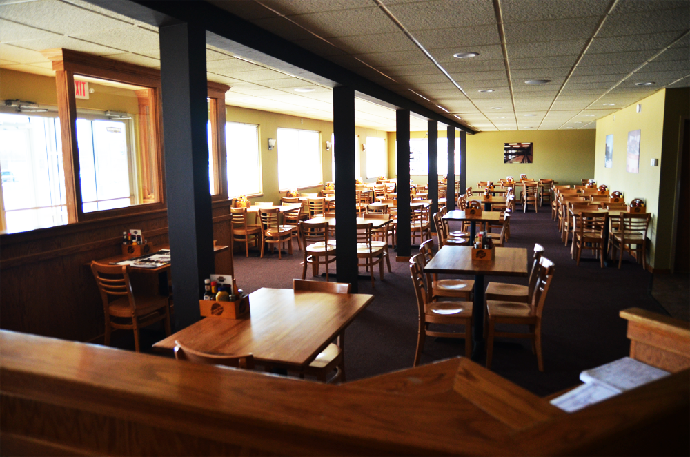 Kellys Bleachers Wind Lake | 7805 S Loomis Rd, Wind Lake, WI 53185, USA | Phone: (262) 895-3000