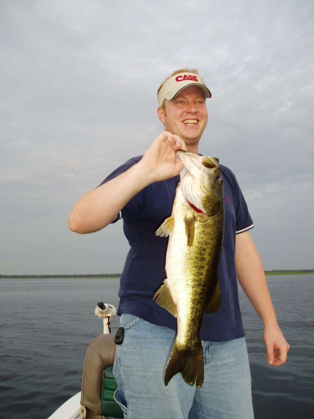 Orlando Florida Bass Fishing | 1326 Sweetwood Blvd, Kissimmee, FL 34744, USA | Phone: (407) 908-4600
