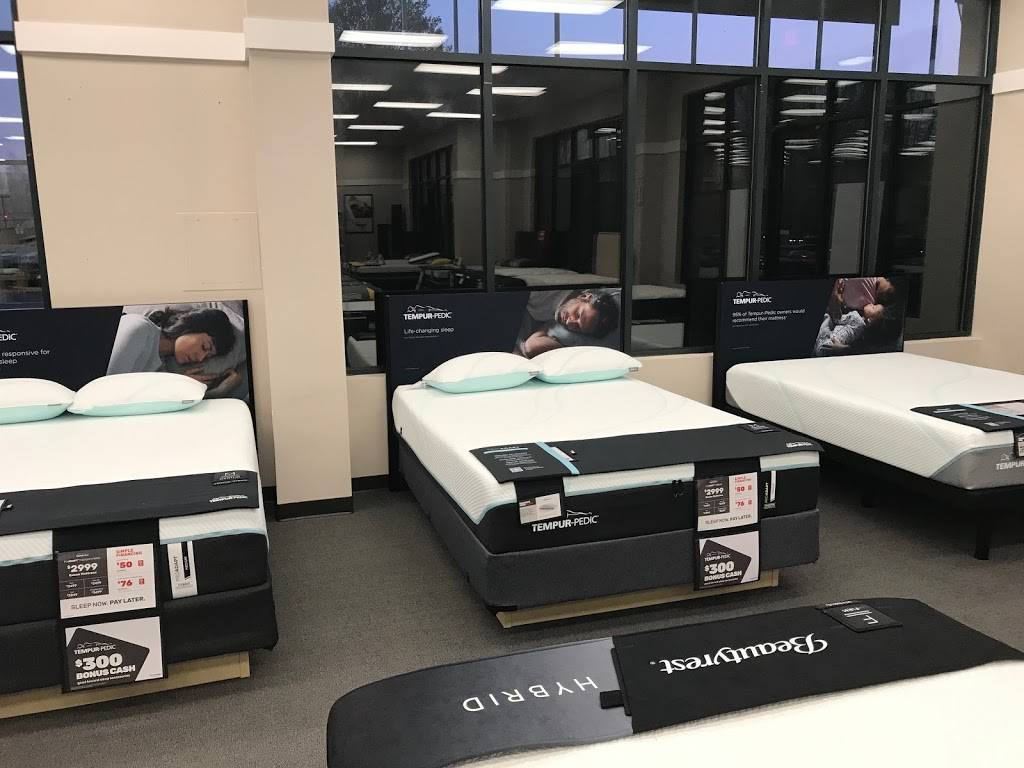 Mattress Firm Stonecrest at Piper Glen | 7918 Rea Rd Ste F, Charlotte, NC 28277, USA | Phone: (704) 752-0746