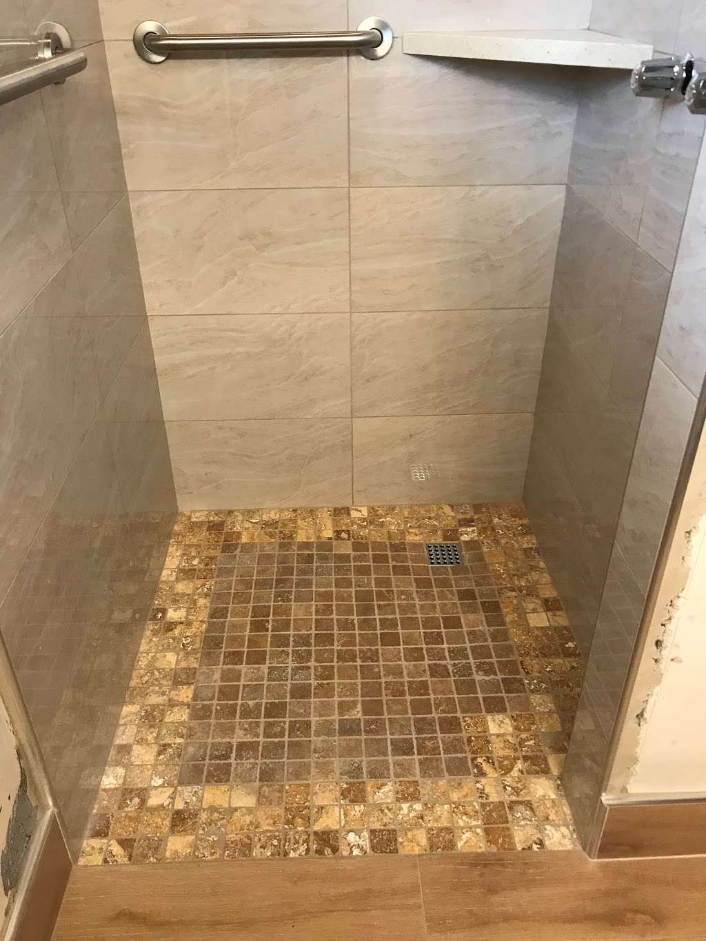 Joes Ceramic Tile & Shower Pan Service | 31158 Cherry Dr, Castaic, CA 91384, USA | Phone: (818) 970-6823