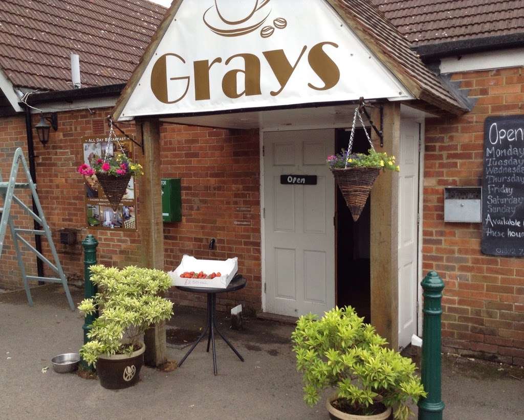 Grays Cafe & Bar | Brenchley Rd, Brenchley, Tonbridge TN12 7NX, UK | Phone: 01892 723303