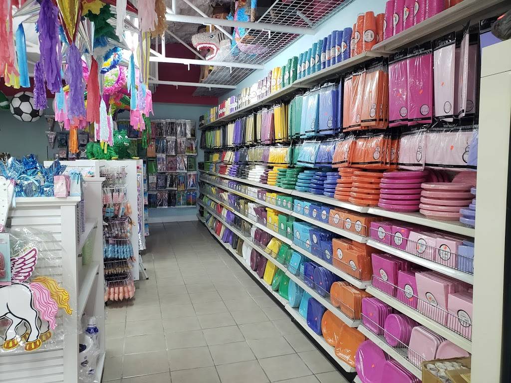 LeeL Pinatas, Party Supplies and Rental | 1205 E Irving Blvd, Irving, TX 75060, USA | Phone: (972) 870-1367