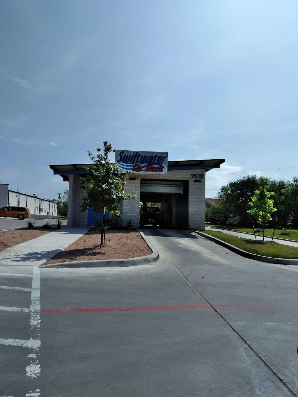 Swiftwater Car Wash #8 | 7618 S Presa St, San Antonio, TX 78223, USA | Phone: (210) 201-4426