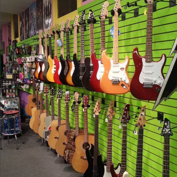 Hippie Hut Guitars & Things | 1359 N High St, Columbus, OH 43201, USA | Phone: (614) 670-5775