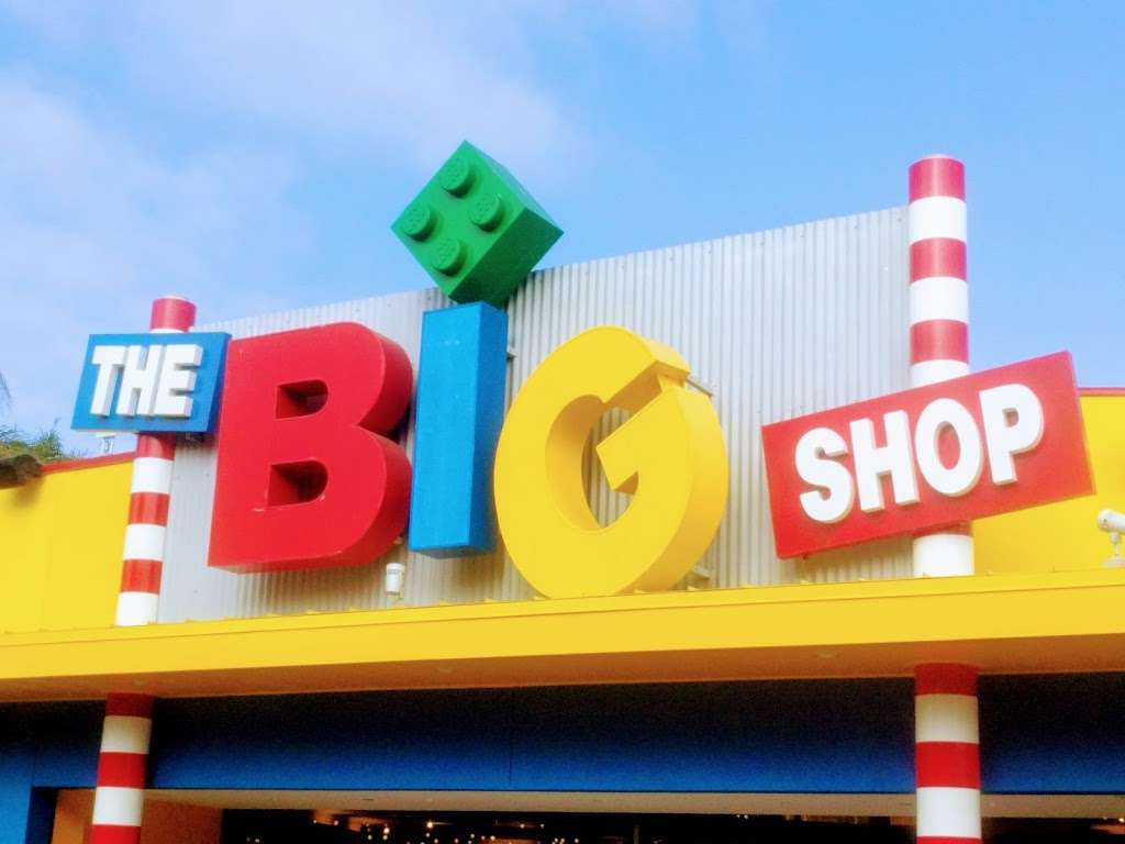 The Big Shop | 1 Legoland Dr, Carlsbad, CA 92008, USA | Phone: (760) 918-5497