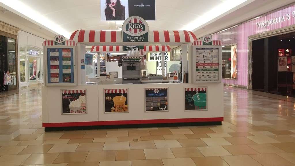 Ritas Italian Ice & Frozen Custard | 938 Fischer Blvd, Toms River, NJ 08753, USA | Phone: (732) 349-4879