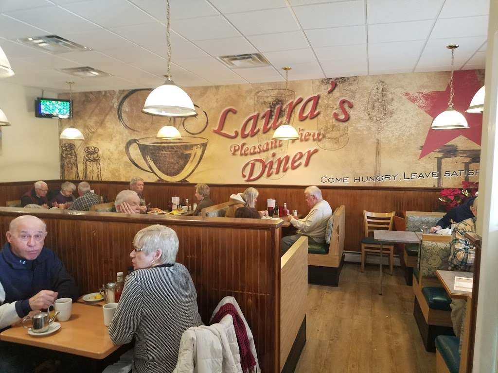 Laura’s Pleasant View Diner | 132 Pleasant View Ave, Smithfield, RI 02917, USA | Phone: (401) 231-1015