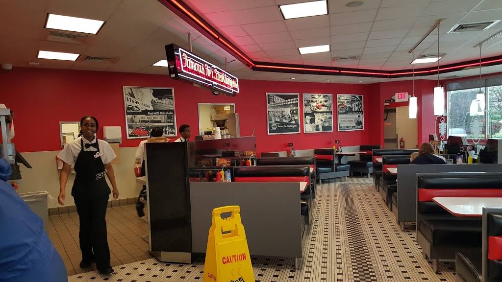 Steak n Shake (Temporarily Closed) | 951 W Arbrook Blvd Drive, Arlington, TX 76015, USA | Phone: (817) 472-8300