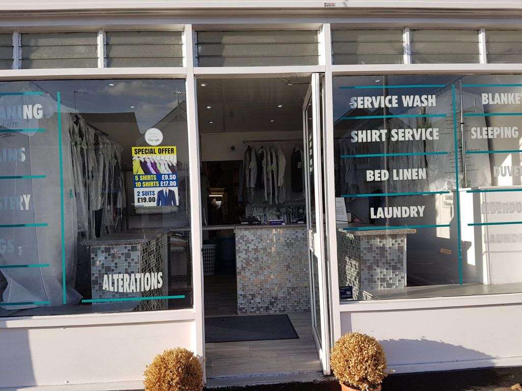 Lucy White Dry Cleaners | 173 Kings Rd, Kingston upon Thames KT2 5JG, UK | Phone: 020 8546 8513