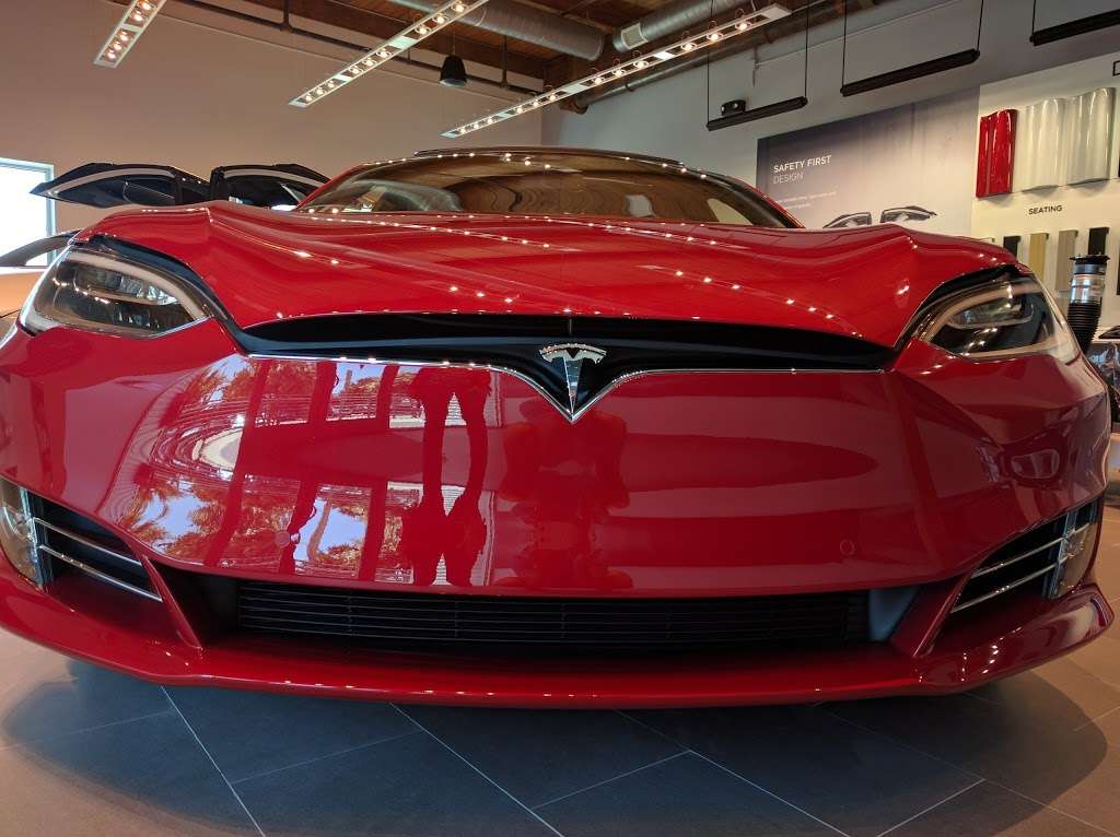 Tesla Service Center | 6500 Cedar Springs Rd, Dallas, TX 75235, USA | Phone: (214) 736-0587