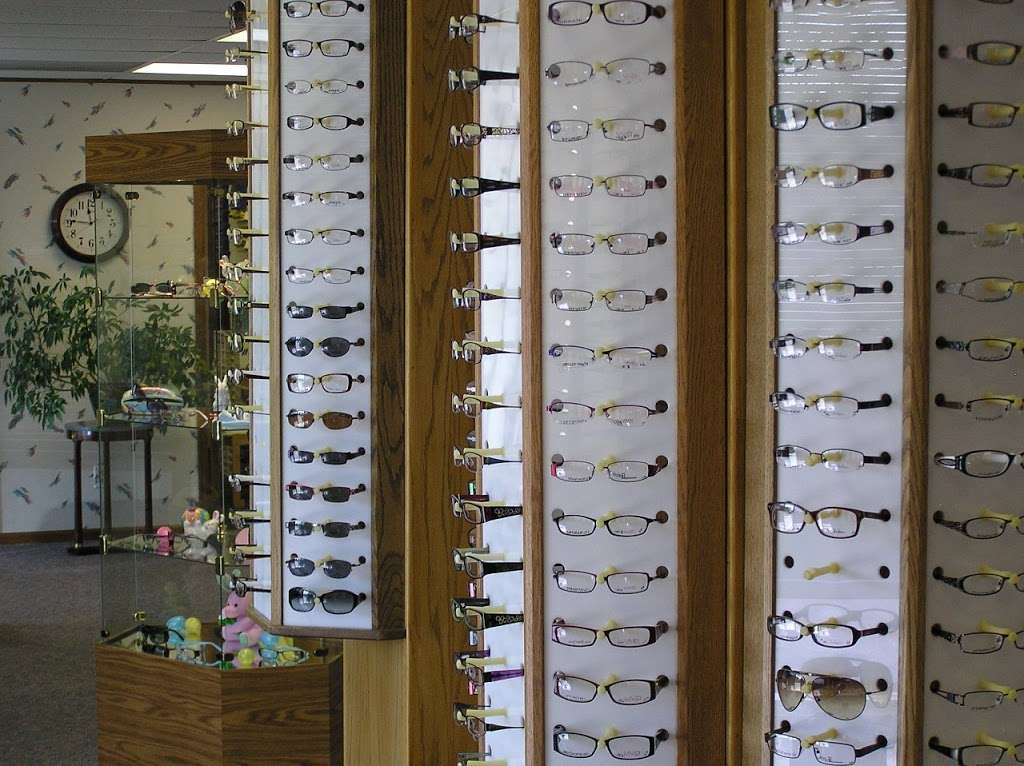 Vans Eyecare | 1209 W Eisenhower Blvd, Loveland, CO 80537, USA | Phone: (970) 667-3445