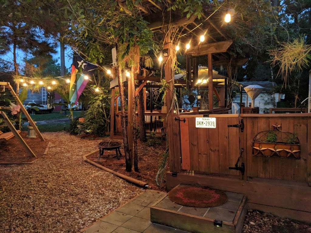 Grizzly Pines - Gay Campground | 16930 Whippoorwill Rd, Navasota, TX 77868, USA | Phone: (936) 894-2030