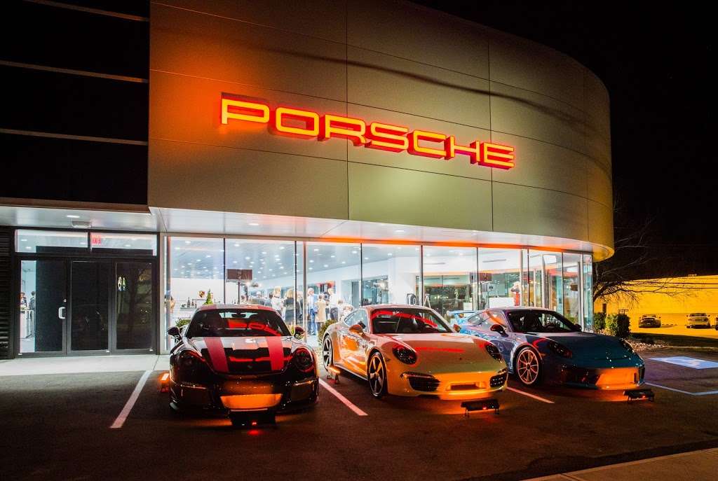 New Country Porsche of Greenwich | 241 West Putnam Avenue, Greenwich, CT 06830, USA | Phone: (203) 869-8900