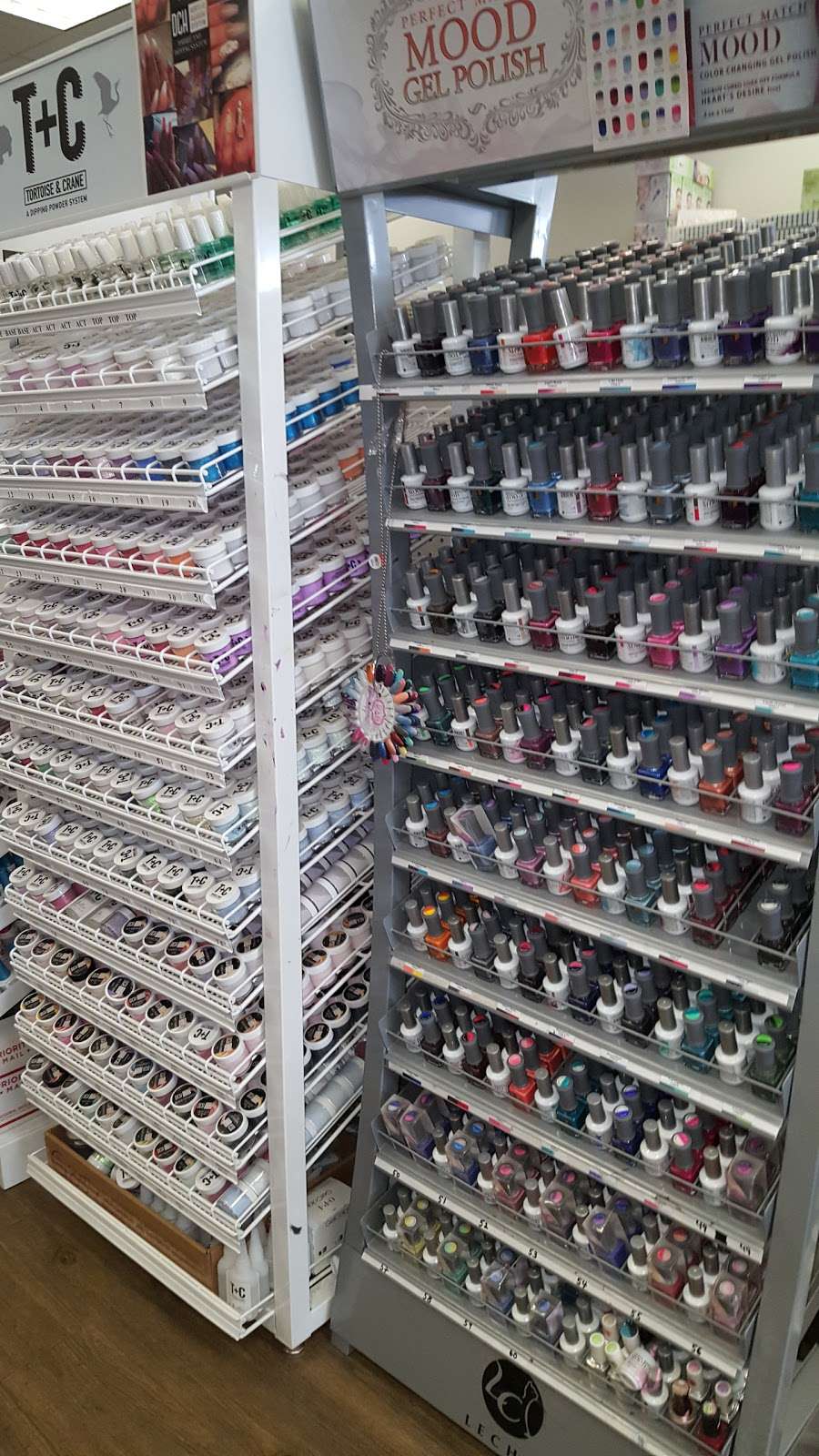 US Skyline Nail Supply Inc | 7234 Arlington Blvd, Falls Church, VA 22042, USA | Phone: (703) 849-8887