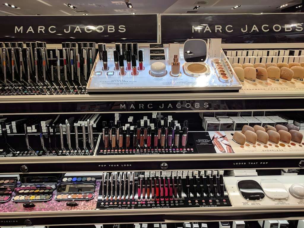 SEPHORA | 10 Columbus Cir #201, New York, NY 10019, USA | Phone: (212) 823-9383